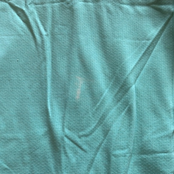 Lululemon tank with shelf bra built in sz 6 - Picture 3 of 7